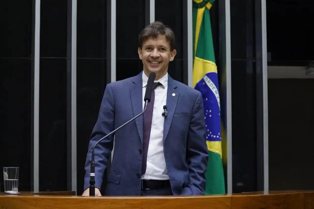 Eduardo Veloso celebra aniversário com trajetória que une medicina, política e serviço ao povo acreano | Cidade AC News – Notícias do Acre