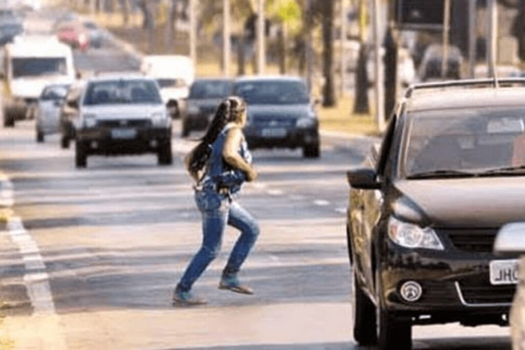 Governo do Acre inicia instalação de passarela metálica na BR-364 e enfrenta criticas sobre atrasos crônicos  | Cidade AC News – Notícias do Acre