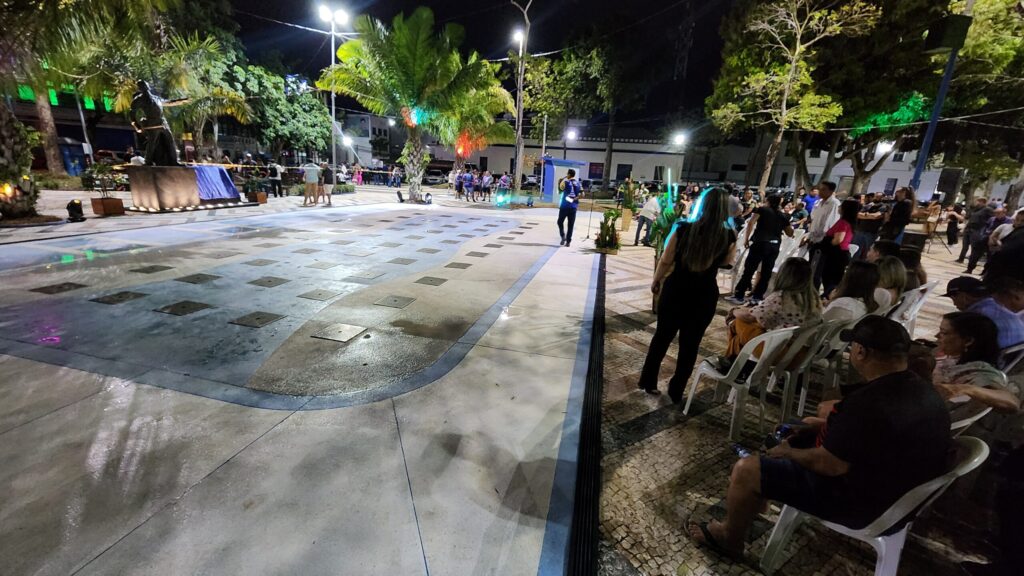 Show surpresa de Trio Furacão lota Praça Plácido de Castro em Rio Branco | Cidade AC News – Notícias do Acre