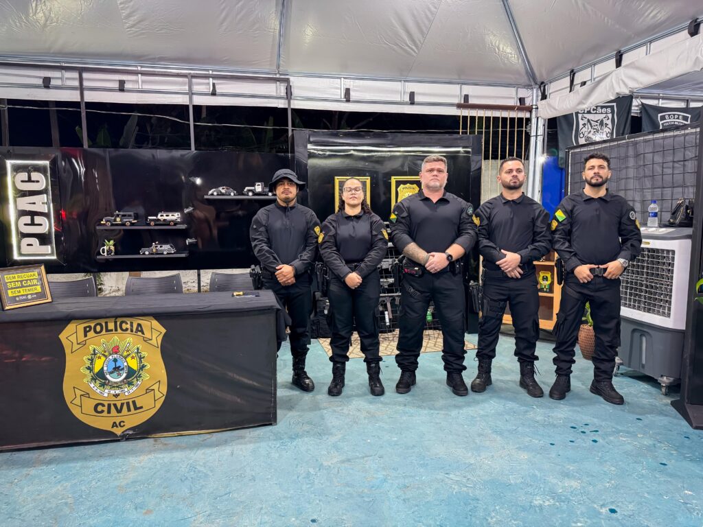 Polícia Civil do Acre destaca atuação do DPCI e expõe veículos históricos na segunda noite da Expoacre 50 anos | Cidade AC News – Notícias do Acre