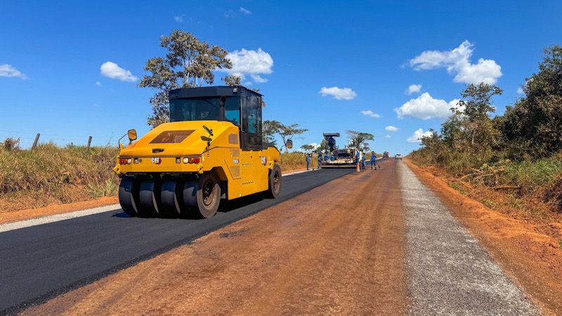 Governador Gladson e presidente do Deracre, Sula Ximenes, vistoriam obras próximas da entrega em Xapuri e Brasileia | Cidade AC News – Notícias do Acre