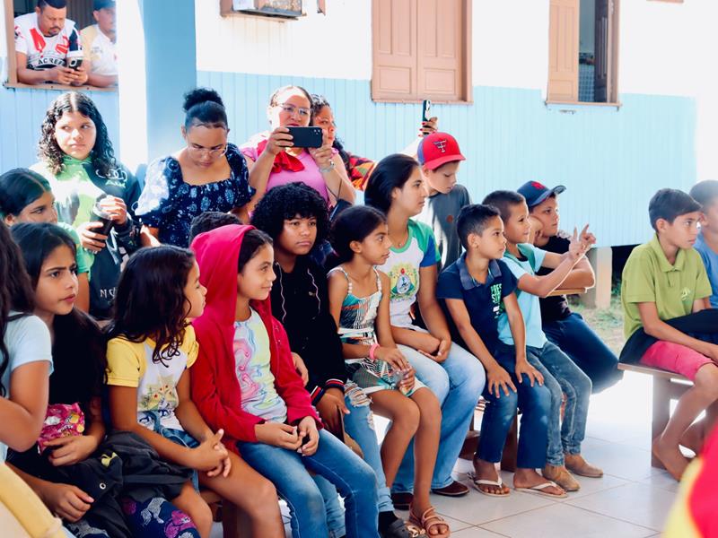 Maracatu é apresentado a estudantes da zona rural de Rio Branco em ação cultural organizado por grupo cultural | Cidade AC News – Notícias do Acre