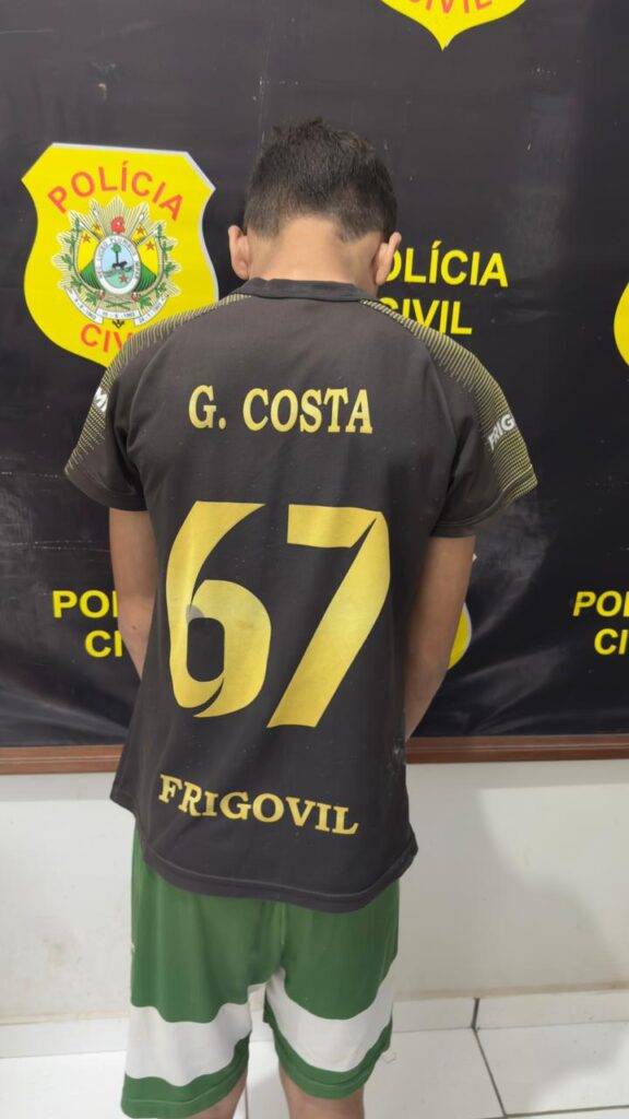 Adolescente é apreendido após pichar viatura da Polícia Civil com siglas de facção criminosa em Marechal Thaumaturgo | Cidade AC News – Notícias do Acre