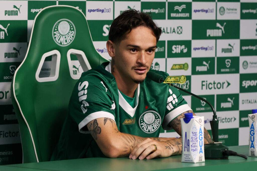 apresentado-no-palmeiras,-khellven-nao-esconde-ansiedade-pela-estreia:-‘que-aconteca-no-domingo’