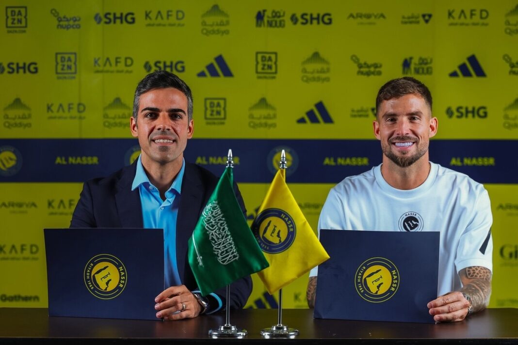 al-nassr-confirma-a-contratacao-de-inigo-martinez