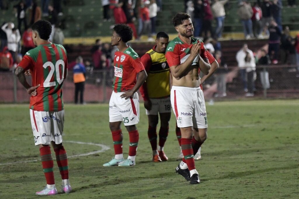 agora-saf,-portuguesa-investe-alto-e-fracassa-na-serie-d