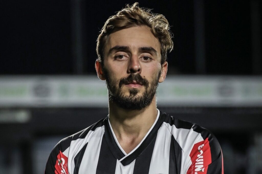 athletic-mg-anuncia-a-contratacao-de-meio-campista-portugues