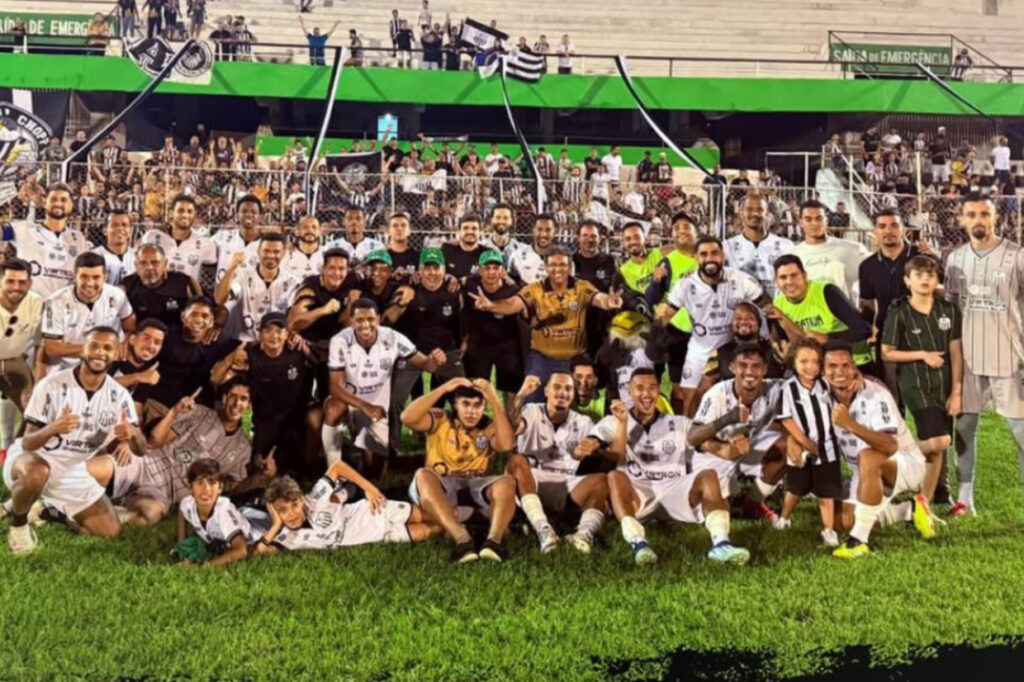 maior-invencibilidade-das-quatro-divisoes-nacionais,-central-supera-rebaixamento-no-estadual-e-mira-acesso