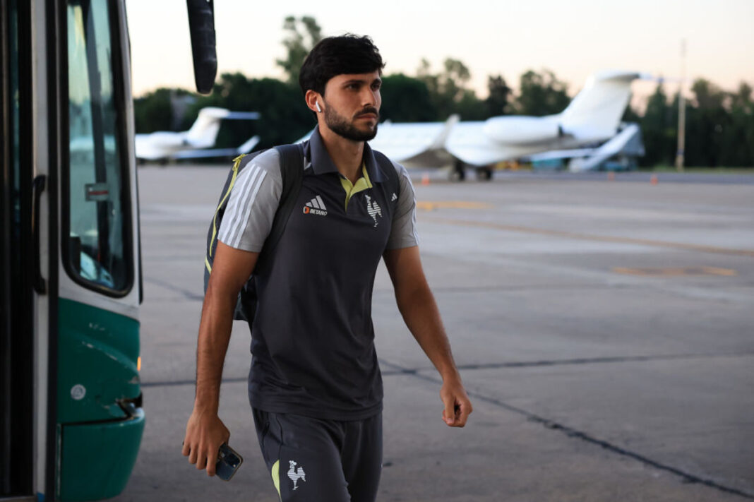 fluminense-supera-concorrencia-de-tricolores-e-fecha-com-igor-rabello