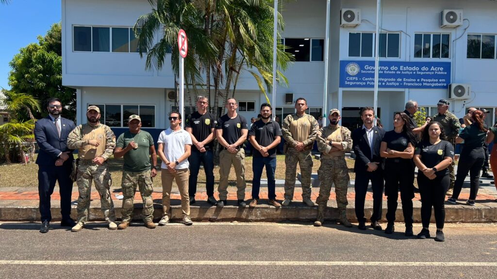 policiais-civis-concluem-7a-edicao-do-curso-de-gestao-de-crise-de-seguranca-nas-cidades