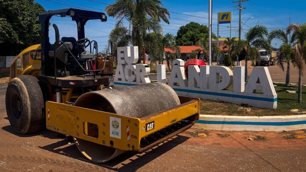 deracre-executa-tapa-buraco-e-melhora-acesso-a-cidade-de-acrelandia