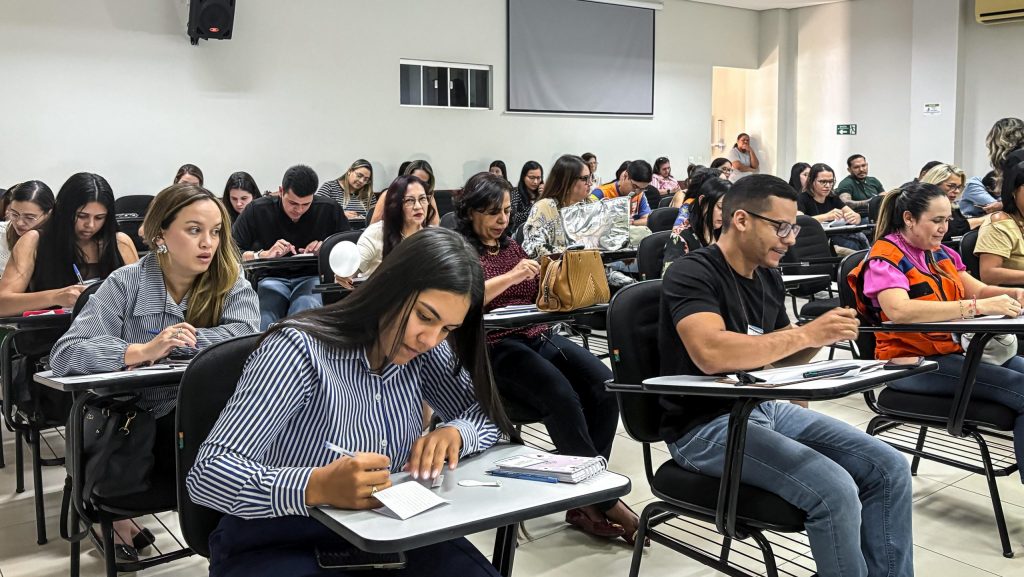 visando-dar-mais-qualidade-aos-trabalhos-da-gestao,-prefeitura-de-rio-branco-realiza-encontro-para-servidores-de-rhs
