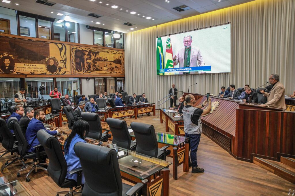 Deputados estaduais do Acre iniciaram nesta semana a análise do orçamento de 2025