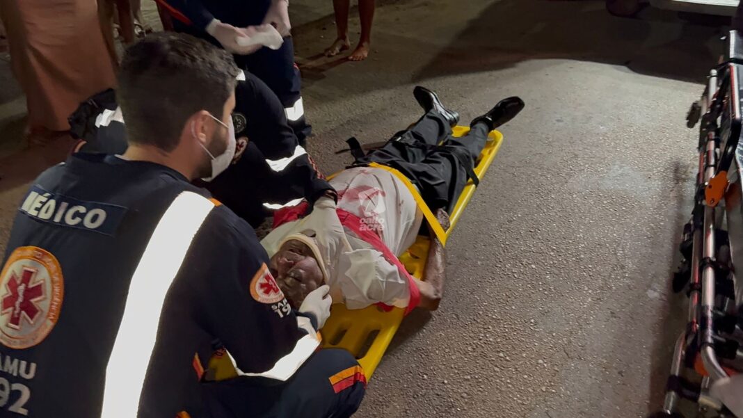 Idoso de 84 anos é atropelado por moto e fica em estado gravíssimo em Rio Branco