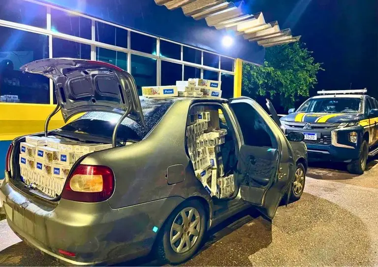 PRF apreende carga ilegal de cigarros na BR‑364