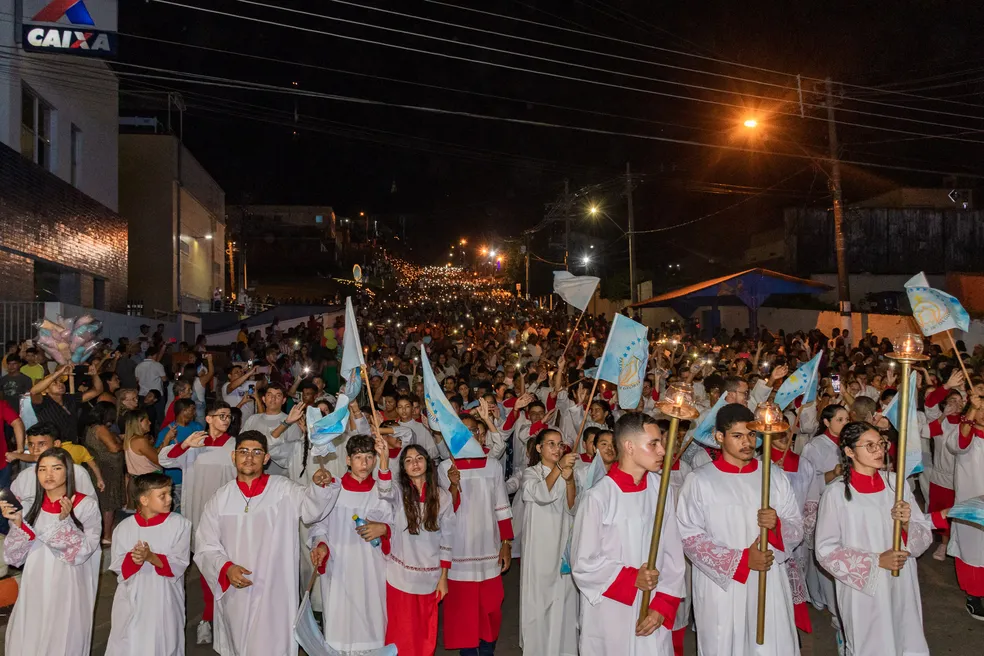 Procissão e Novenário de Nossa Senhora da Glória reúnem mais de 50 mil pessoas em Cruzeiro do Sul