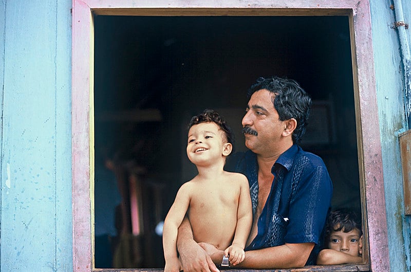 Do seringal em Xapuri à pauta global da Amazônia: a trajetória de Chico Mendes mostra por que sua luta segue atual e indispensável.