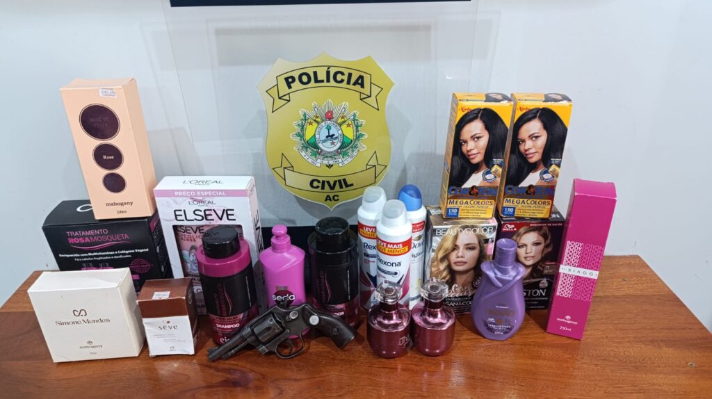 Polícia Civil recupera produtos furtados e apreende arma de fogo em Tarauacá – Cidade AC News Polícia Civil recupera produtos furtados e apreende arma de fogo em Tarauacá | Cidade AC News – Notícias do Acre