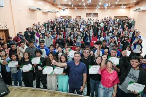Projeto Redação Nota 1000 forma 220 alunos em Sena Madureira | Cidade AC News – Notícias do Acre
