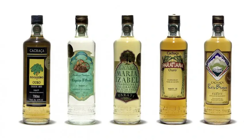 paraty:-onde-a-serra-encontra-o-mar-e-a-tradicao-da-cachaca-se-reinventa