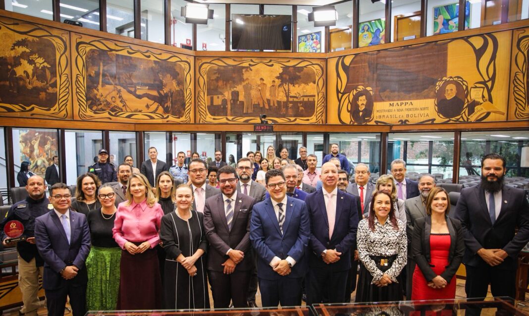 aleac-realiza-sessao-solene-em-homenagem-aos-62-anos-do-ministerio-publico-do-acre