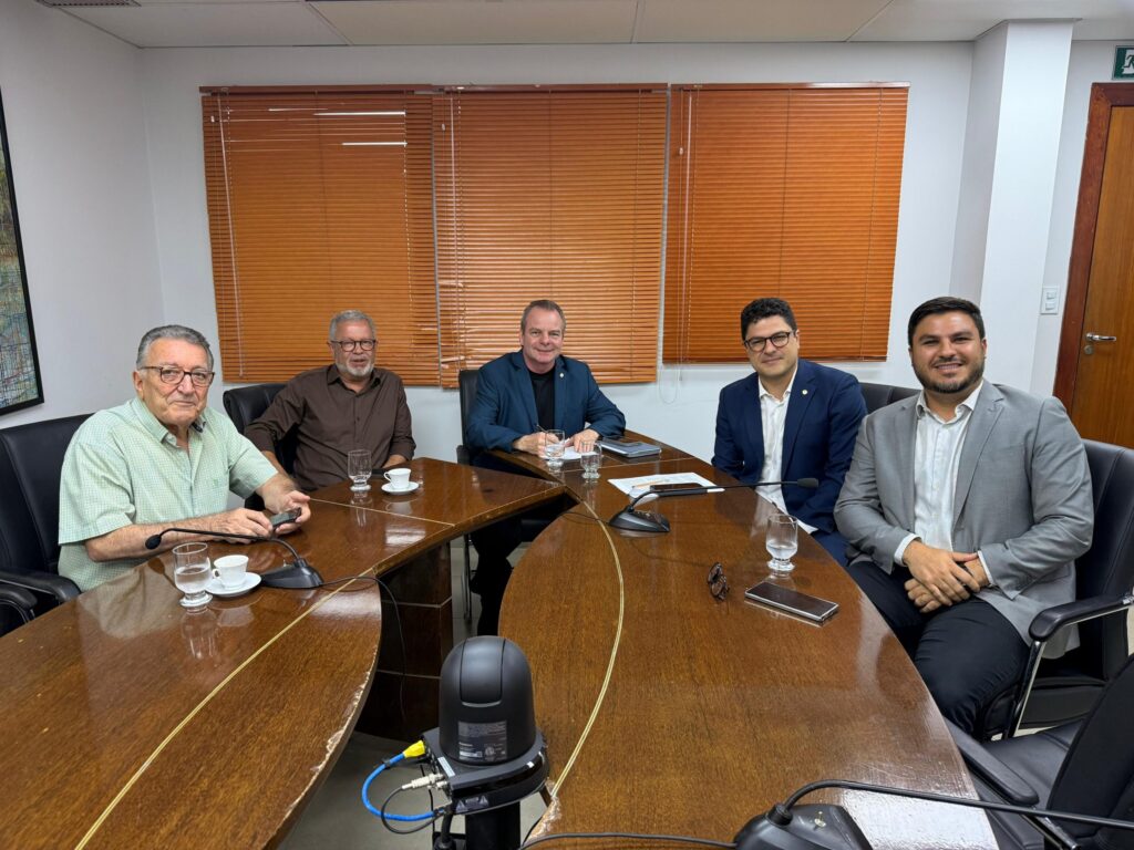 comissao-especial-da-aleac-avanca-nos-debates-sobre-embargos-ambientais-e-regularizacao-fundiaria