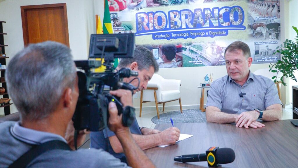 prefeitura-de-rio-branco-inicia-tratativas-para-municipalizacao-de-escolas-estaduais