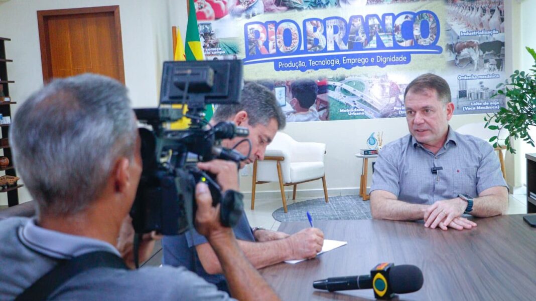 prefeitura-de-rio-branco-inicia-tratativas-para-municipalizacao-de-escolas-estaduais