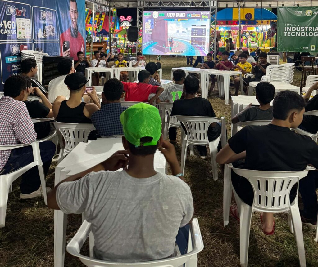 arena-gamer-leva-tecnologia-e-diversao-a-juventude-durante-a-expo-capixaba-2025