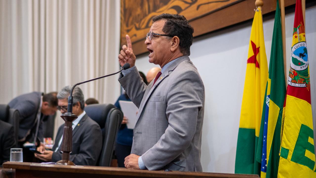  luiz-gonzaga-denuncia-precariedade-da-br-364-e-cobra-celeridade-nas-obras-de-recuperacao