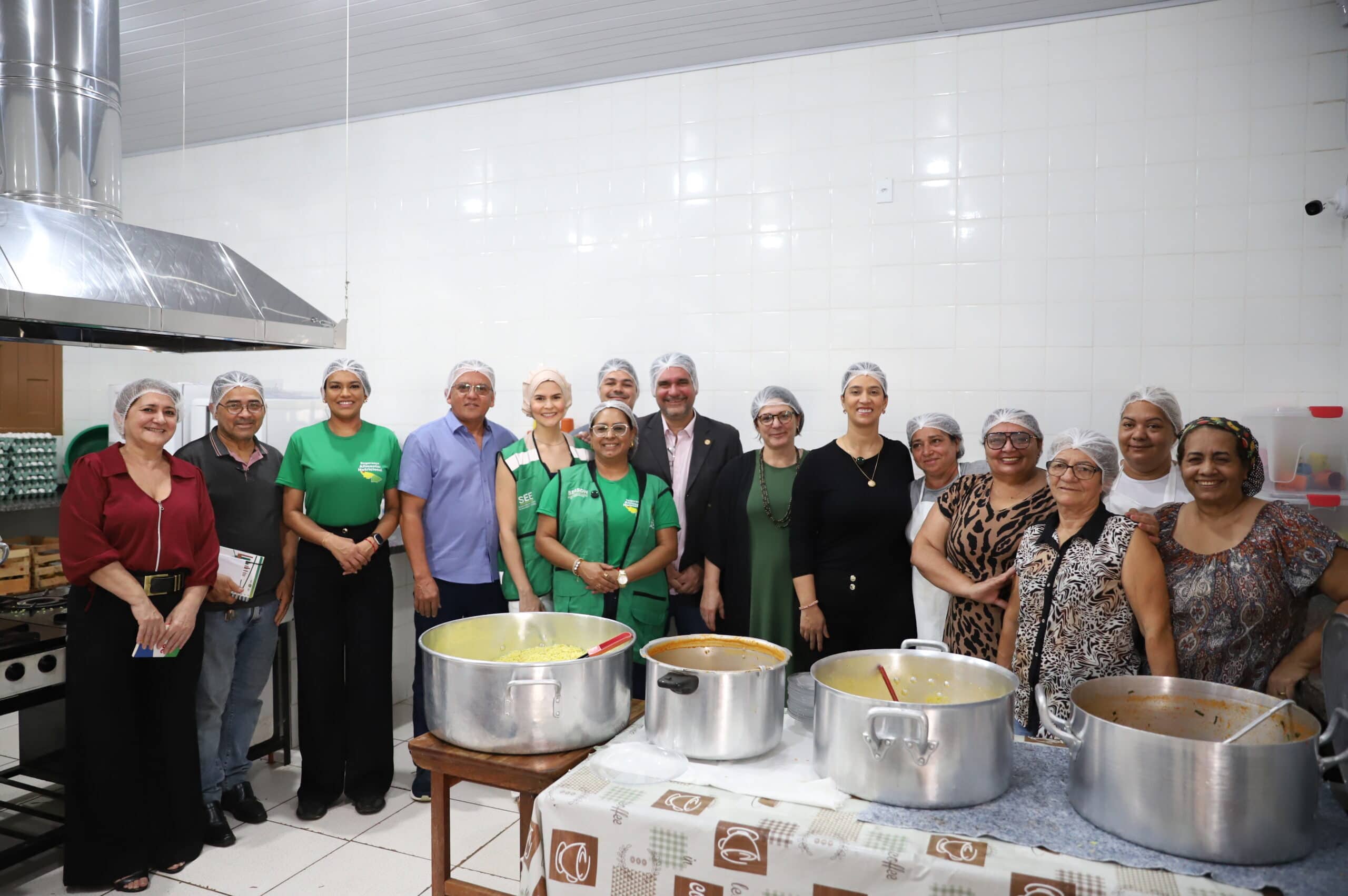 coordenadora-do-ministerio-do-desenvolvimento-e-assistencia-social-visita-o-acre-e-conhece-iniciativas-de-alimentacao-escolar-e-combate-a-fome