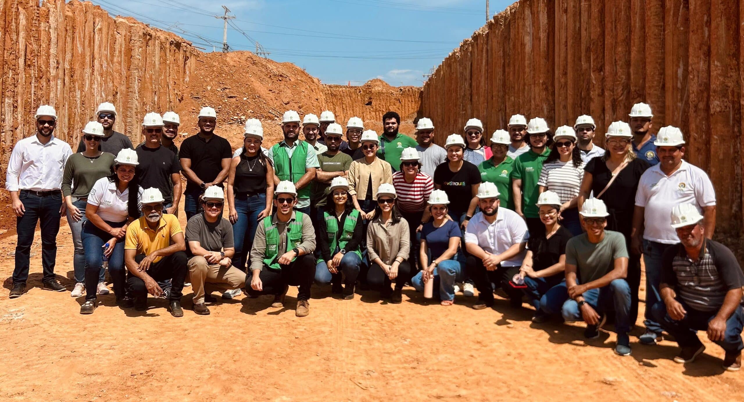 escavacoes-do-complexo-viario-da-avenida-ceara-avancam-e-servidores-participam-de-visita-guiada