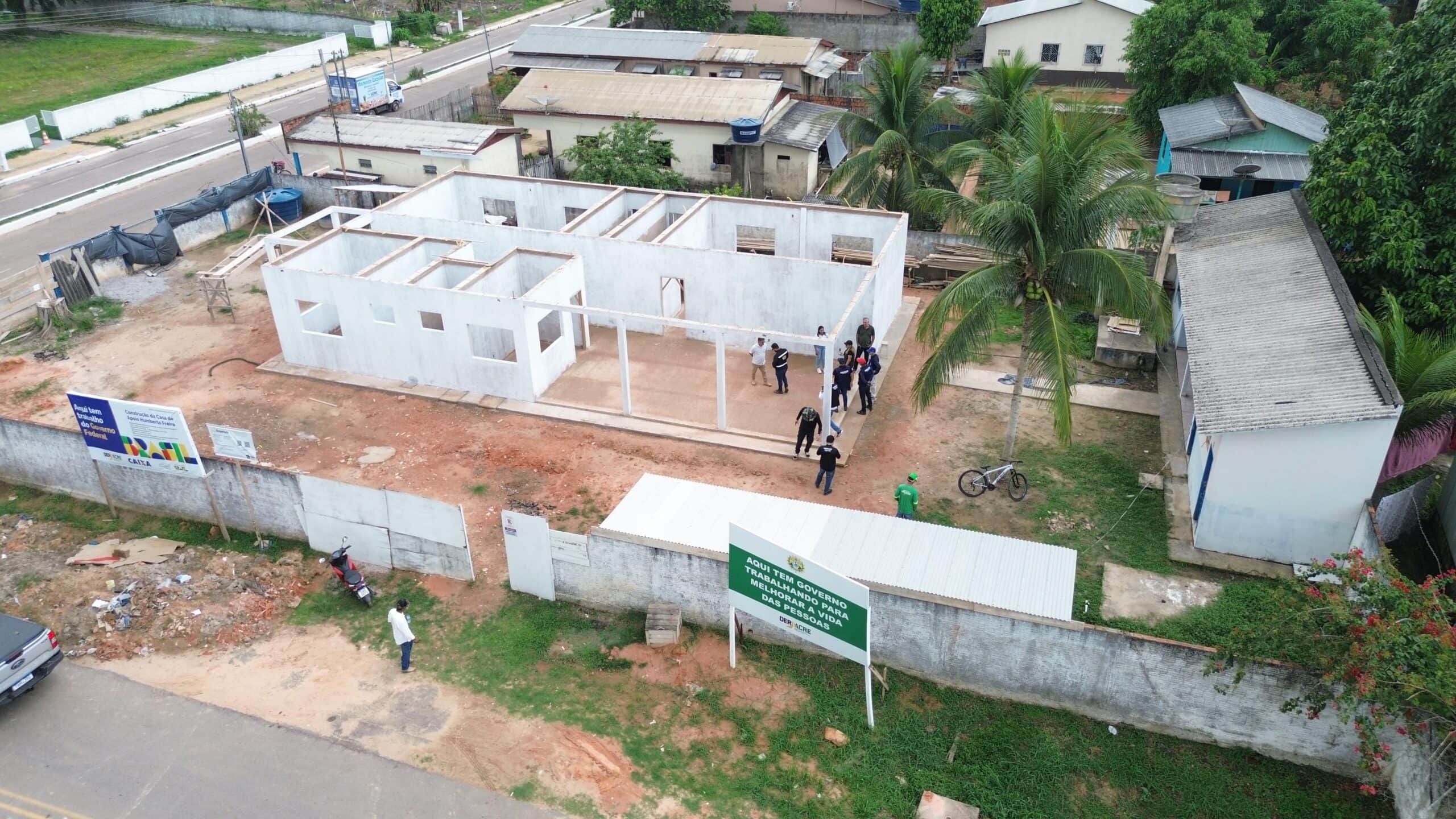 estado-trabalha-na-construcao-da-casa-do-produtor-para-fortalecer-agricultura-familiar-em-sena-madureira