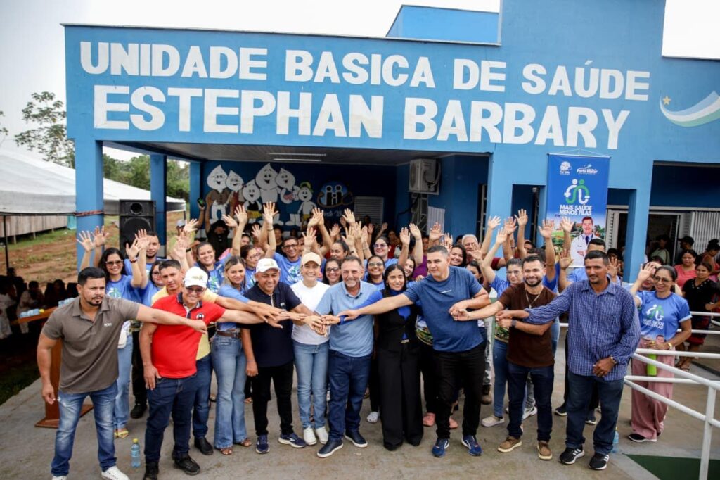 em-porto-walter,-vice-governadora-mailza-participa-de-lancamento-de-programa-itinerante-de-saude