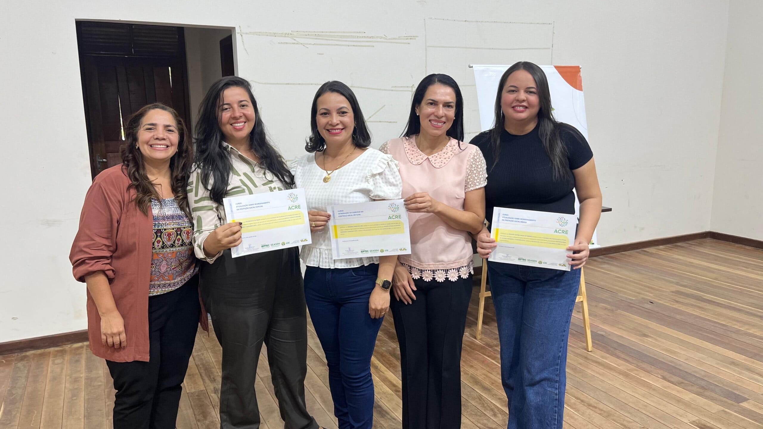 assistencia-social-certifica-96-profissionais-para-aprimorar-servicos-sociais-no-acre