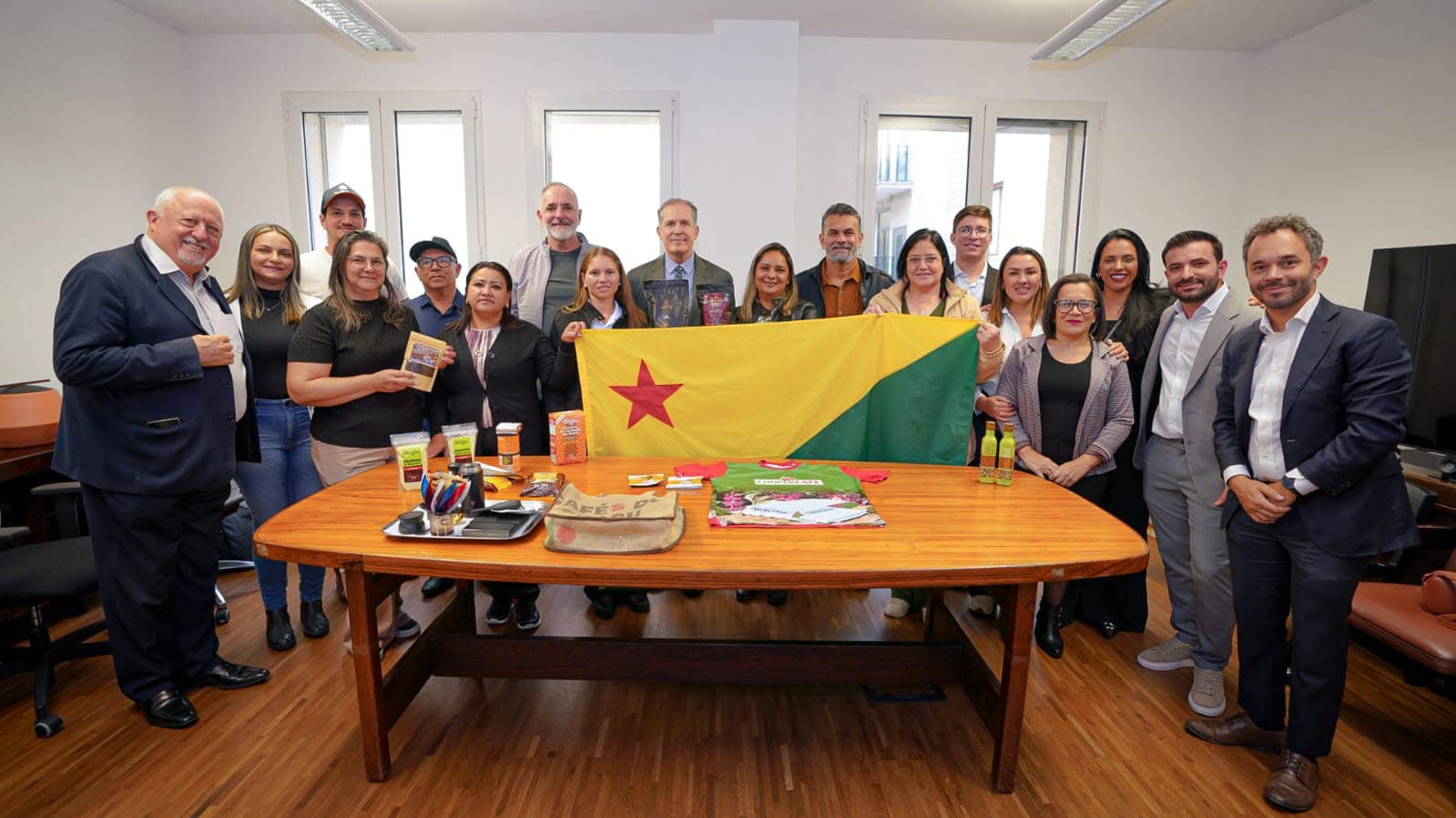 comitiva-de-produtores-acreanos-apresenta-cafes-amazonicos-no-consulado-do-brasil-em-milao