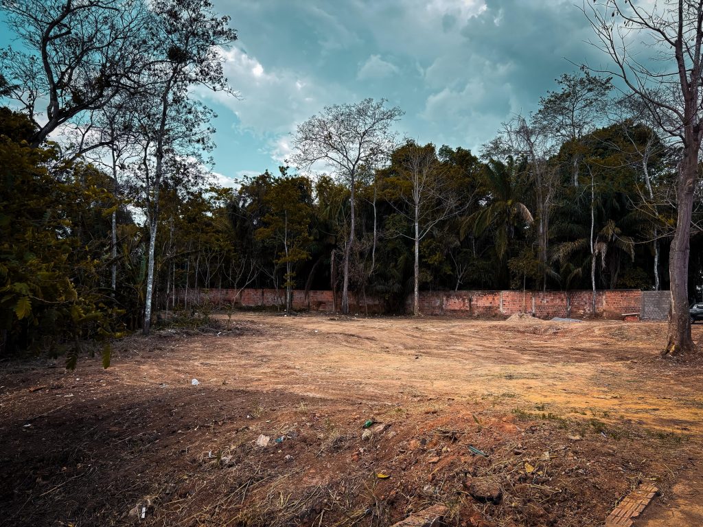 para-oferecer-mais-comodidade,-prefeitura-de-rio-branco-prepara-estacionamentos-no-entorno-do-horto-florestal