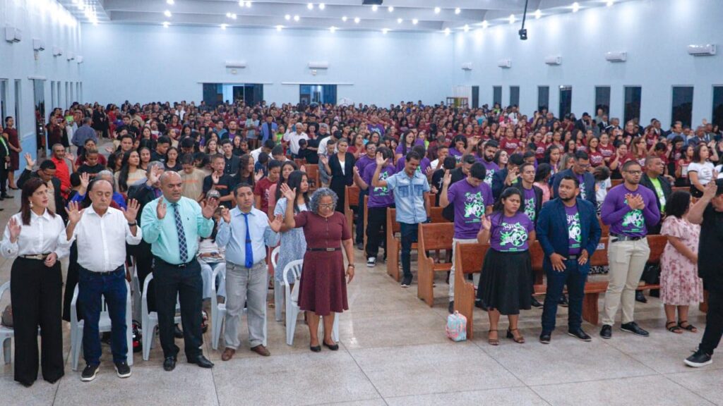 prefeito-de-rio-branco-participa-da-abertura-do-congresso-unificado-da-igreja-assembleia-de-deus-no-segundo-distrito