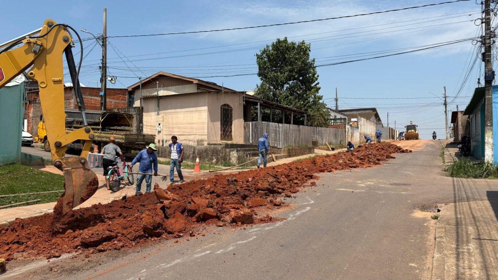 intervencoes-simultaneas-melhoram-abastecimento-e-rede-de-esgoto-do-bairro-esperanca