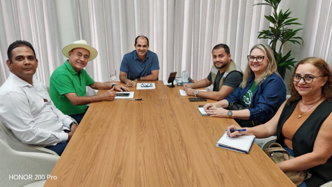 em-cruzeiro-do-sul,-prefeitos-alinham-pautas-para-assembleias-da-amac-e-do-cinreso