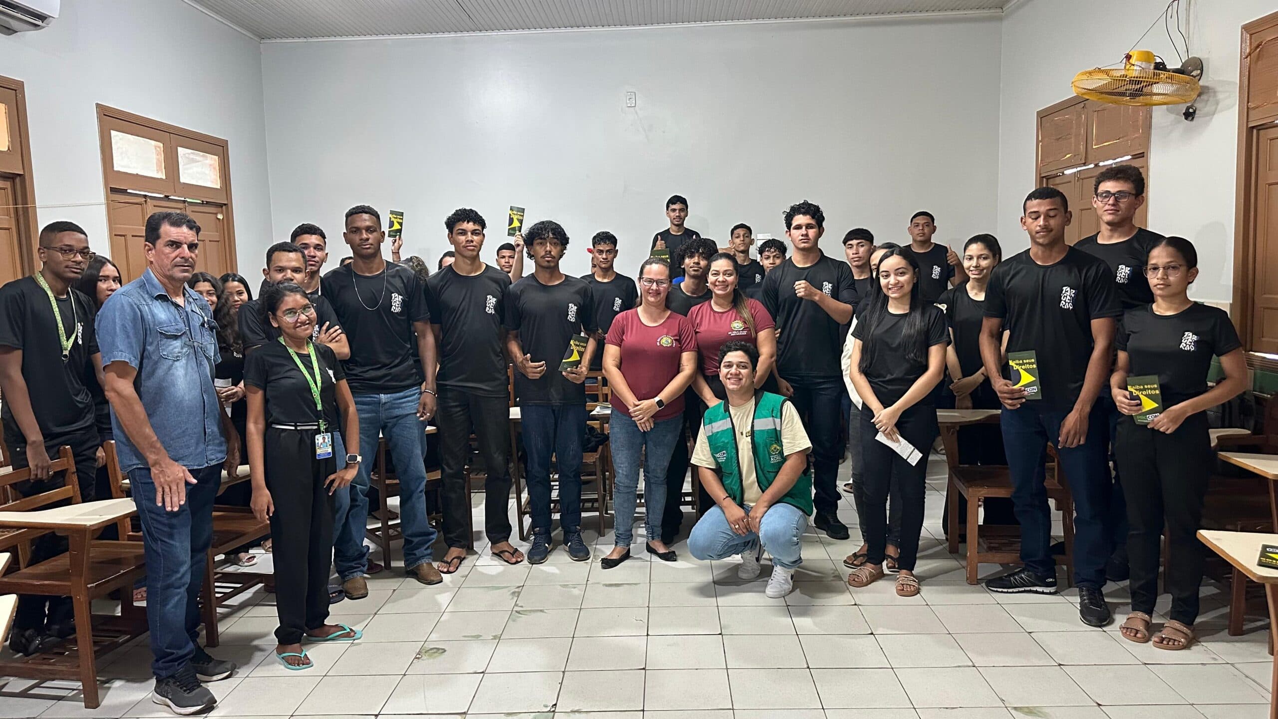 procon-promove-acoes-educativas-durante-aniversario-de-sena-madureira