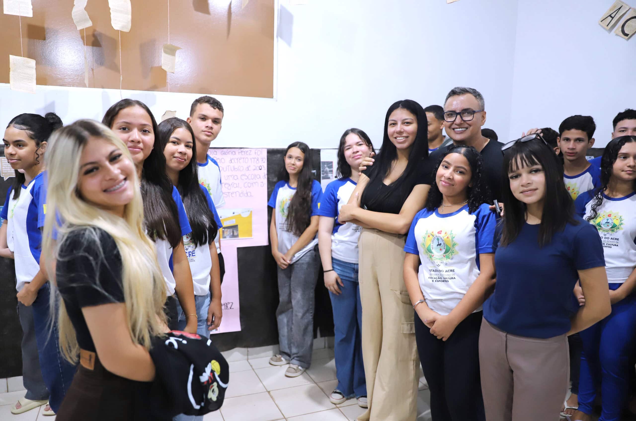 estudantes-do-calafate-apresentam-trabalhos-de-literatura-e-cultura-em-projeto-reconquistando-palavras