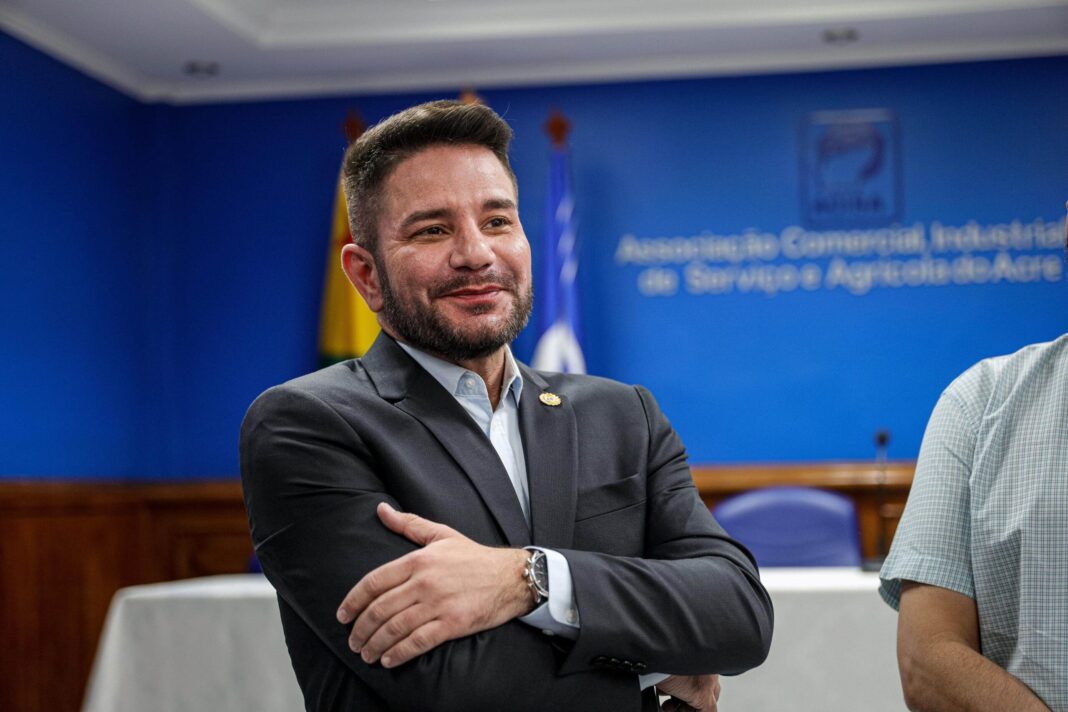 Delação Gladson Cameli aponta uso de recursos de 2 secretarias estaduais no Acre em 2025.