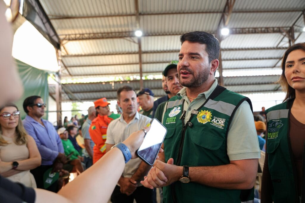 Segurança Viária: 1.500 Mototaxistas Recebem Coletes e Ações de Conscientização