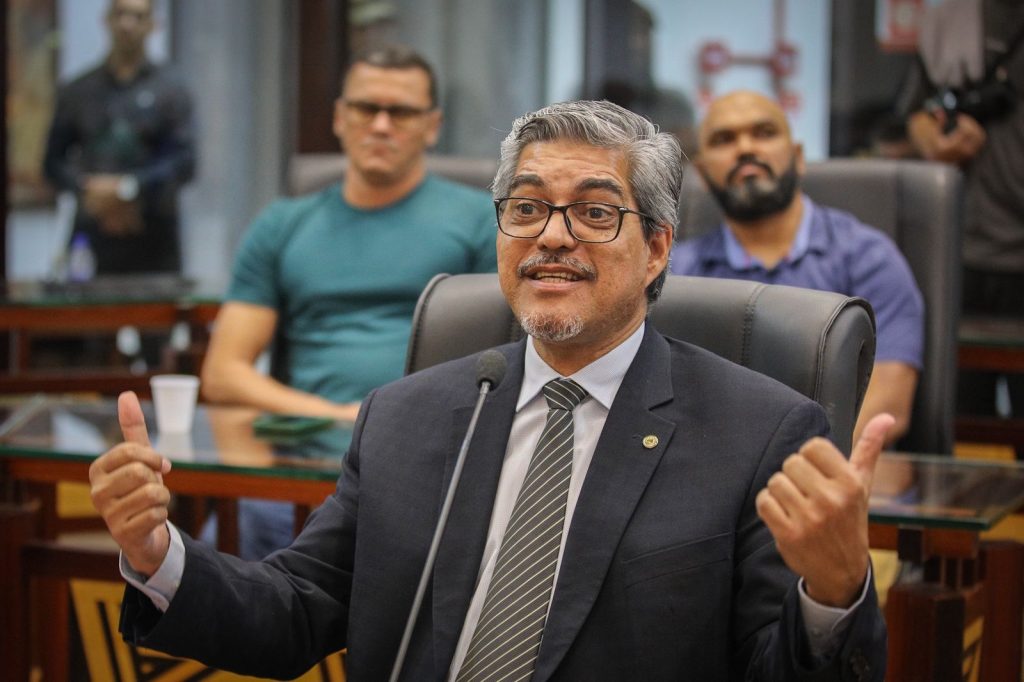 Aleac suspende sessão para receber servidores temporários do Iapen | Cidade AC News – Notícias do Acre