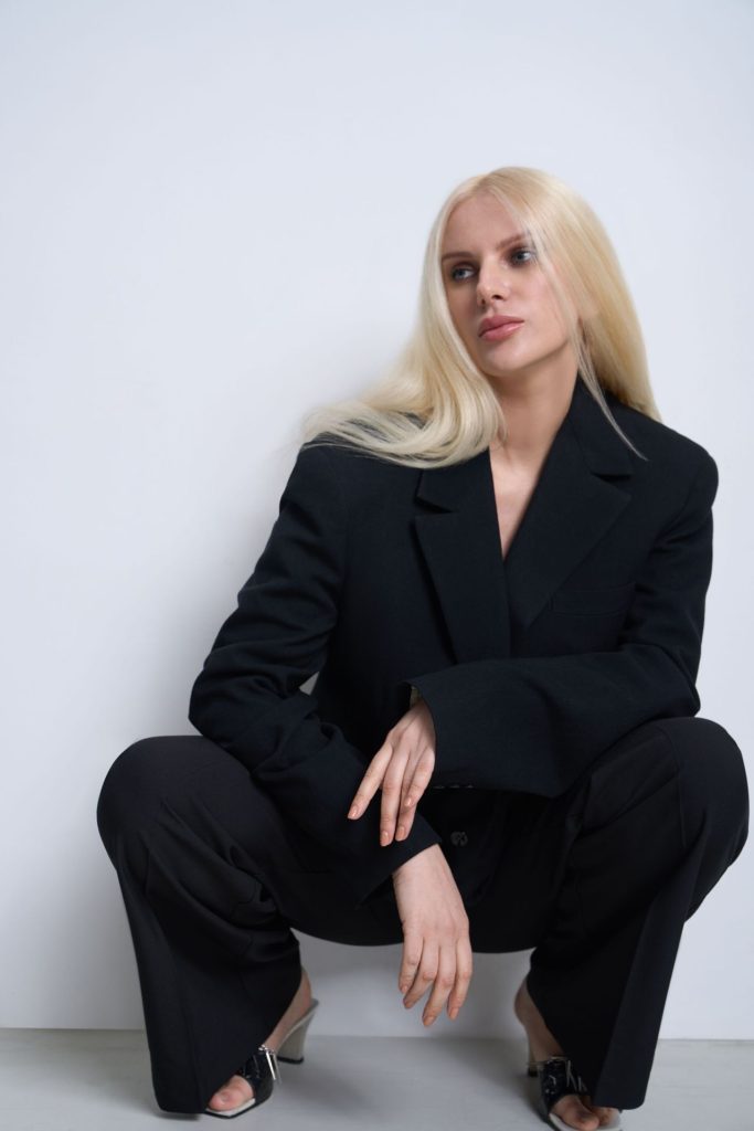 Golden Sun: Lançamento pela Glasgow Underground oficializa Duo de Alev Tav e Alanas Chosnau | Cidade AC News – Notícias do Acre