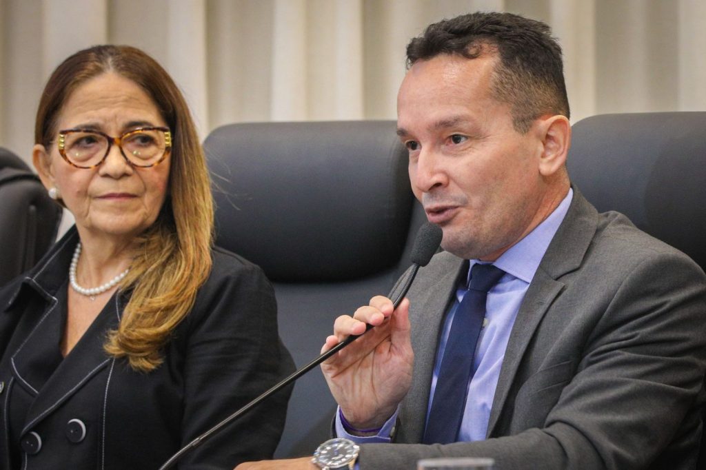 Aleac realiza Sessão Solene em homenagem ao Dia do Administrador | Cidade AC News – Notícias do Acre