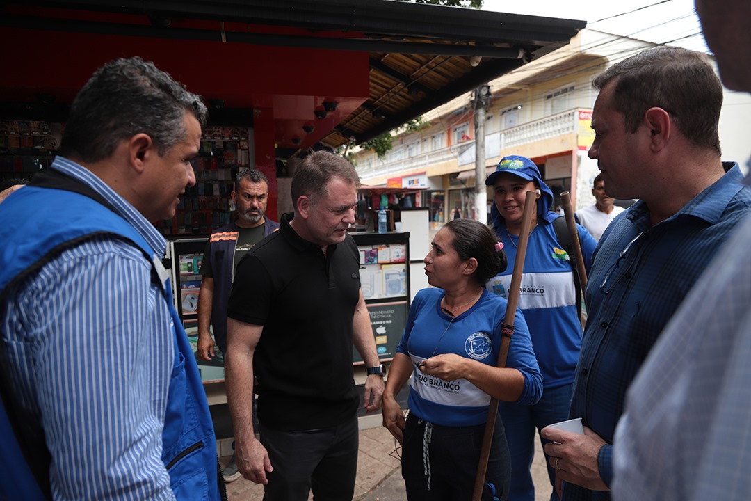 Mercado Aziz Abucater 15