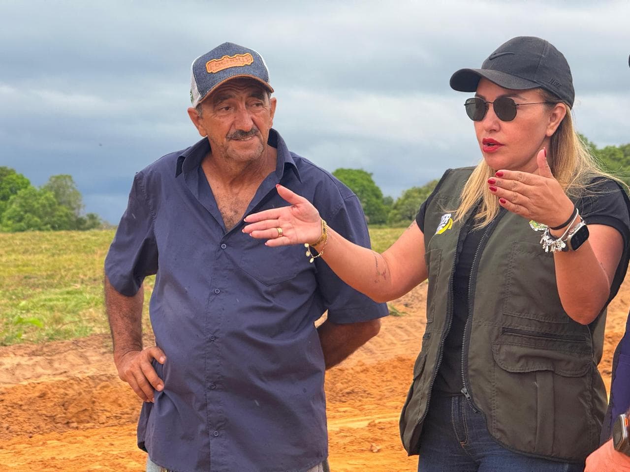Obras de ampliação da Avenida Idelfonso Cordeiro Cruzeiro do Sul pelo Deracre