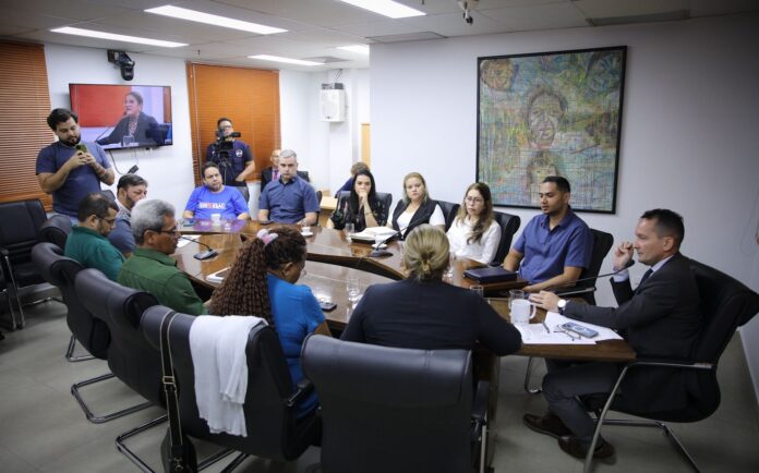 aleac-debate-irregularidades-nos-pagamentos-de-servidores-da-saude